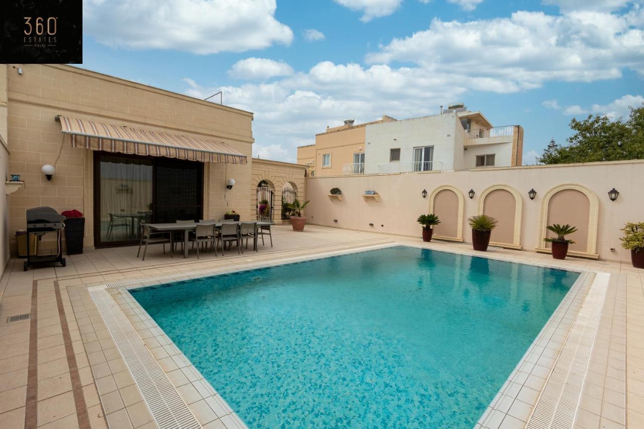 Lux Villa With Amazing Bbq, Pool Area & Wifi By 360 Estates Is-Swieqi Exterior photo