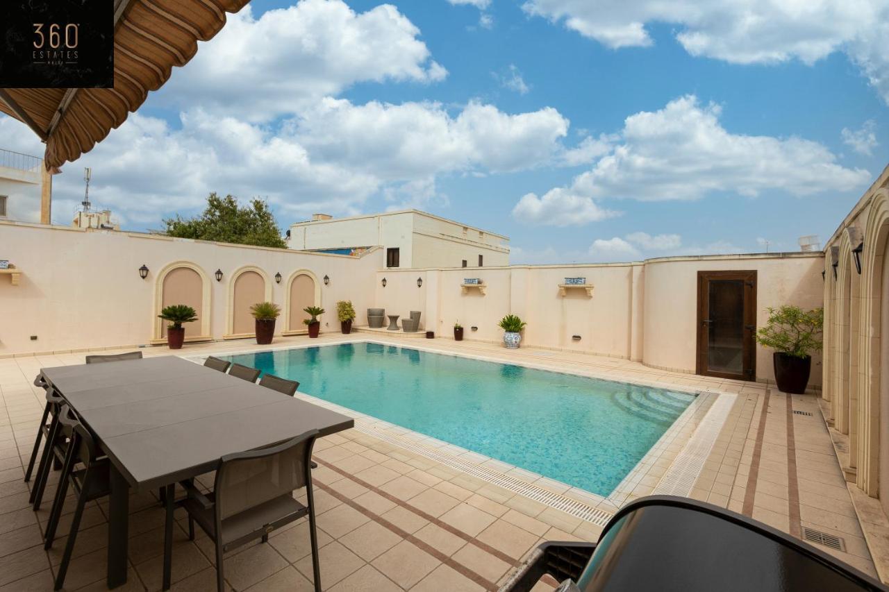 Lux Villa With Amazing Bbq, Pool Area & Wifi By 360 Estates Is-Swieqi Exterior photo